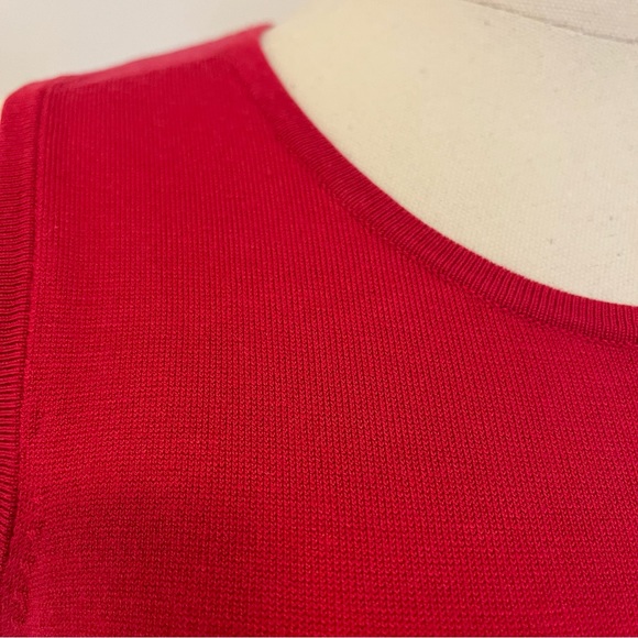 August Silk Designer Top Red Stretchy Size Small Workwear Sleeveless Daily Basic - Picture 6 of 9
